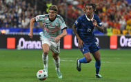 5 điểm tương đồng biến Leny Yoro thành Varane mới