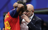 HLV Fuente nuốt lời vụ Yamal khiến Barca thêm bất an