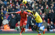 CLB Malaysia từ chối cựu hậu vệ Liverpool vì quá chậm