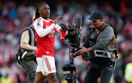 Tỏa sáng ở C1, Eze quyết tâm bám trụ lại Arsenal