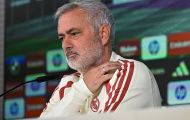 Mourinho thừa nhận Real Madrid chưa hoàn thiện bằng Barca