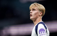 Ít đá chính ở Tottenham, Bergvall lọt tầm ngắm Barca
