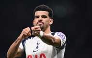 Tottenham giữ chân Solanke và sắp thưởng Ben Davies