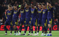 Sự chủ quan khiến Arsenal ngậm đắng nuốt cay rời EFL Cup