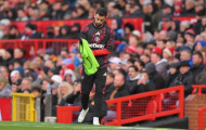 Lời xin lỗi là lối thoát duy nhất cho Bruno Fernandes ở MU