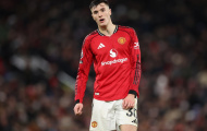 5 sao tự do MU có thể chiêu mộ thay Sesko: Có Benzema, Martial