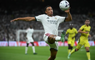 Carragher lý trí khi khuyên Liverpool đón Trent Alexander-Arnold trở lại