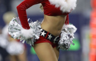 Những cheerleader gợi cảm nhất Giáng sinh 2016