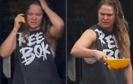 Rousey lần đầu xuất hiện sau trận thua cay đắng