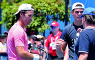 Milos Raonic chia tay HLV Carlos Moya