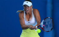 Wozniacki thua sốc ở Australian Open