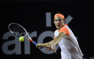 Dominic Thiem thổi bay 'Zverev anh'