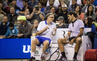Chơi ăn ý, Federer và tỷ phú Bill Gates giành chiến thắng
