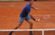 Lạ: Federer tập trên sân đất nện để chuẩn bị cho mùa sân cỏ