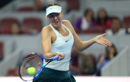Sharapova thắng kịch tính trước đồng hương