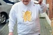 Cụ bà 84 tuổi được giao cầm đuốc Olympic 2012
