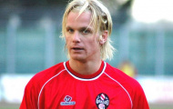 Calcio trong cơn bão tiêu cực: Câu chuyện buồn của người hùng Simone Farina