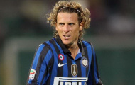 Inter lại méo mặt vì Forlan
