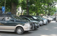 Người dân choáng váng với mức phí trông ôtô mới