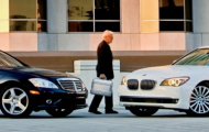 BMW bất ngờ qua mặt Mercedes-Benz