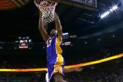 Video NBA: Pha alley-oop của Bynum