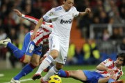 Video: Màn trình diễn của Oezil trong trận Real Madrid-Granada