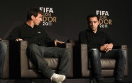 Leo Messi 'chia nửa' bóng vàng cho Xavi