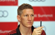 Video: Bàn thắng đẹp: Bastian Schweinsteiger v India - sự trở lại ấn tượng