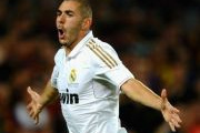 Video Copa del Rey: Benzema ghi bàn giúp Real thắng sít sao Malaga