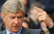 HLV Wenger thêm một lần đổ lỗi cho trọng tài