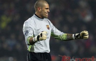 Video: Khả năng sút bóng cực cao của thủ thành Victor Valdes