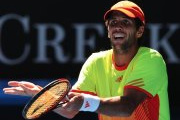 Video Australian Open 2012: Verdasco cãi tay đôi với trọng tài