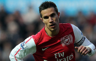 Van Persie phủ nhận xích mích với HLV Wenger