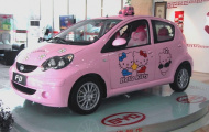 'Sốc' với BYD F0 theo phong cách Hello Kitty