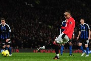 Video Premier League: Man United đánh bại Stoke với 2 bàn thắng trên chấm 11m