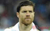 Xabi Alonso chấn thương căng cơ