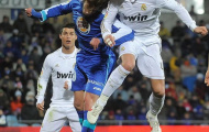 Sergio Ramos cân bằng thành tích ghi bàn của Roberto Carlos