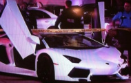 Siêu xe Lamborghini Aventador gây tai nạn