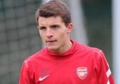 Video: Màn ra mắt của Thomas Eisfeld trong màu áo dự bị Arsenal vs Swansea