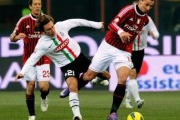 Video Coppa Italia: Juve đặt một chân vào chung kết