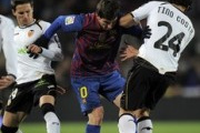 Video: Pha qua người tuyệt vời của Lionel Messi vs Valencia