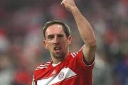 'Hùm xám' Bayern Munich cất tiếng gầm vang