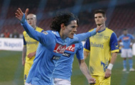 Video Serie A: Cavani giúp Napoli bắn hạ 'Lừa bay' Chievo