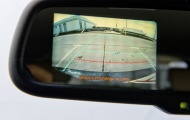Camera hậu cho xe hơi- thiết bị chống điểm mù hiệu quả