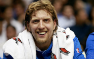 Dirk Nowitzki lọp vào top 20 cầu thủ ghi điểm nhiều nhất lịch sử NBA