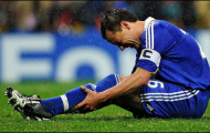 John Terry chấn thương, HLV tuyển Anh... nhẹ đầu
