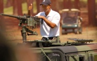Tiger Woods giải nghệ để gia nhập đặc nhiệm hải quân SEAL?