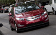 Ế ẩm, GM tạm ngừng sản xuất xe Chevrolet Volt
