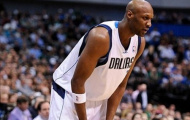 Lamar Odom trở lại thi đấu cho Dallas Mavericks