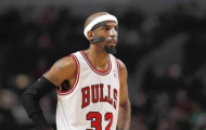Richard Hamilton của Chicago Bulls tiếp tục nghỉ dài hạn vì chấn thương vai